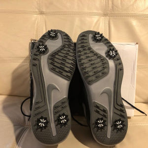 Nike Men's Air Zoom Precision golf shoes